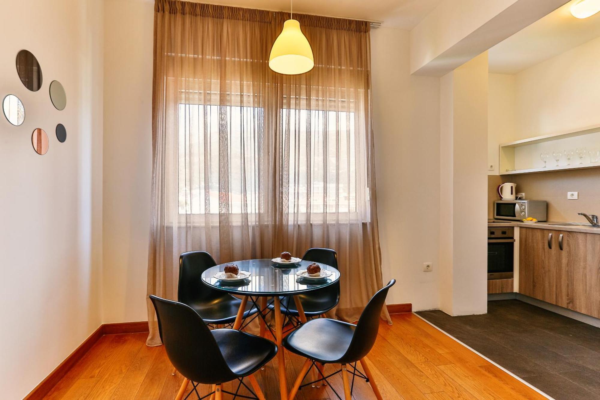 Montesun Apartments Budva Rum bild