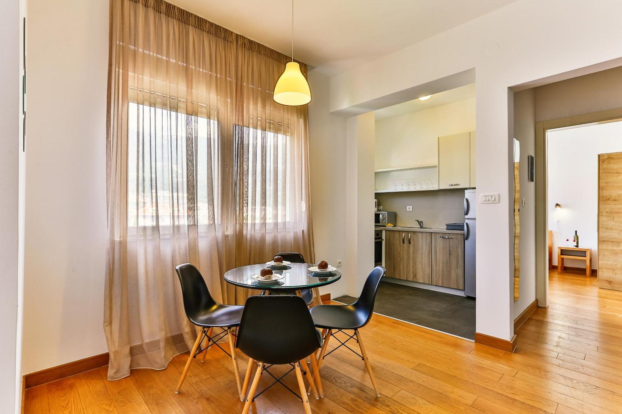 Montesun Apartments Budva Rum bild