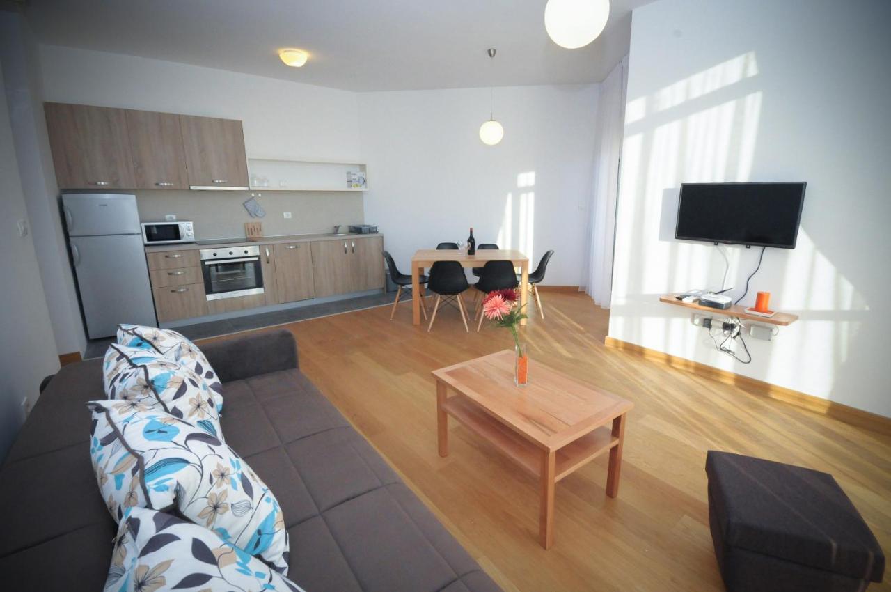 Montesun Apartments Budva Exteriör bild
